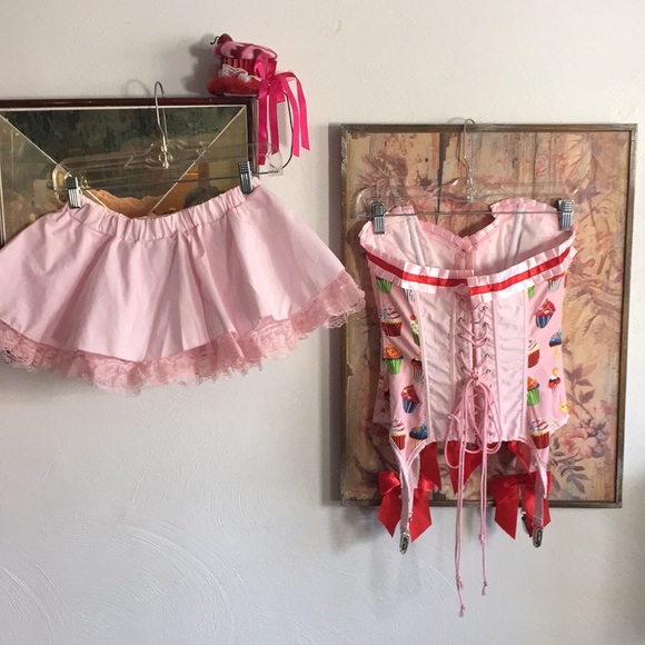 MYSTERY HOUSE COSPLAY COSTUME CORSET TOP CUPCAKE GIRL DELUXE COSTUME S NIP - Picture 4 of 15